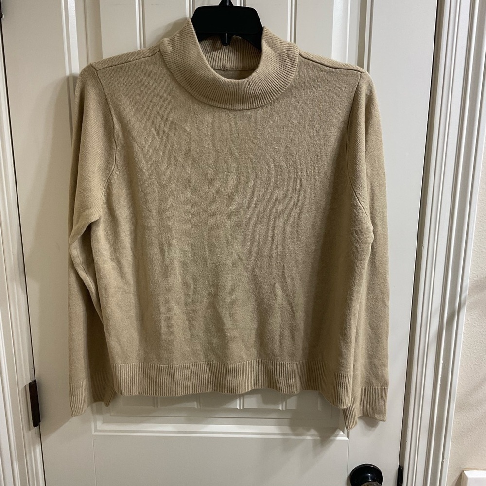 Elisabeth Williams Sweater Large Tan Acrylic